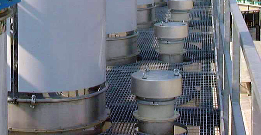 弹簧负载型安全压力阀 1