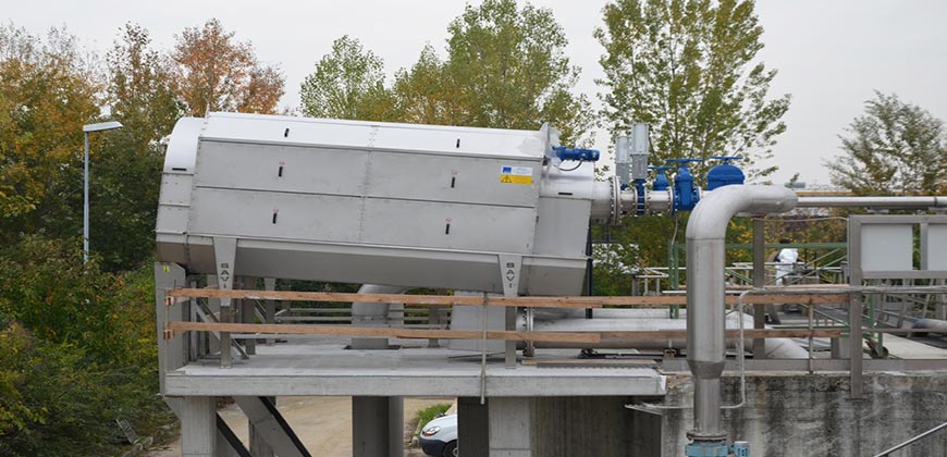 Internally Fed Rotating Drum Screens 1