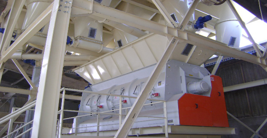 带有筒仓卸料装置的批量型单轴搅拌机 2