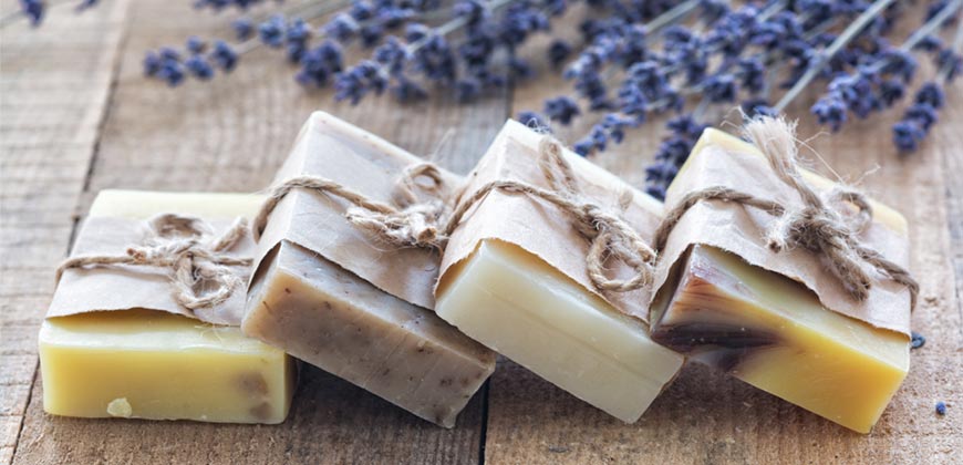 洗涤剂、肥皂、化妆品加工 3