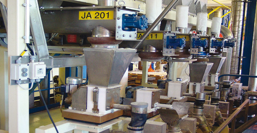 Loss-In-Weight Screw Feeders 1