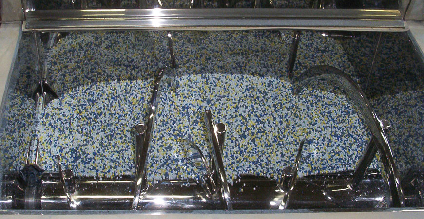 Single-Shaft Industrial Ribbon Blenders 3