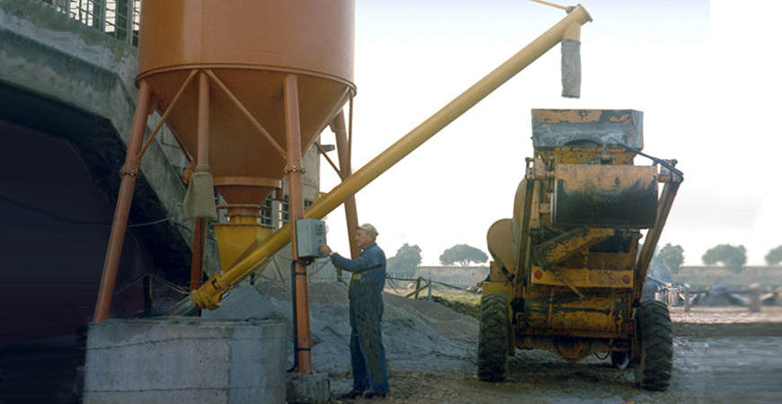 Volumetric Cement Screw Feeders ESV - 1